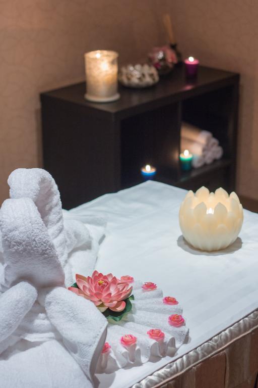 Tryp By Wyndham Abu Dhabi City Center Bagian luar foto