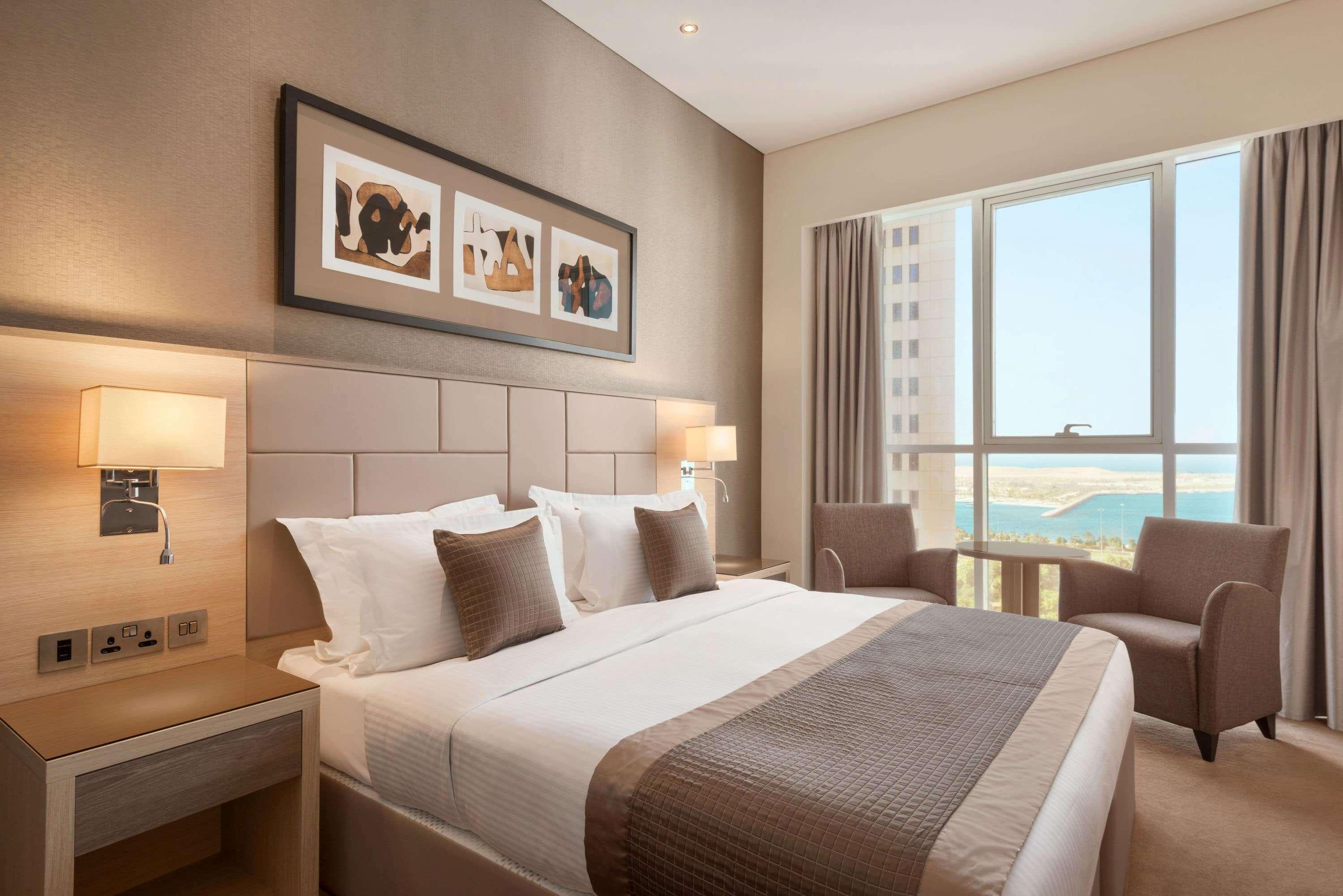 Tryp By Wyndham Abu Dhabi City Center Bagian luar foto