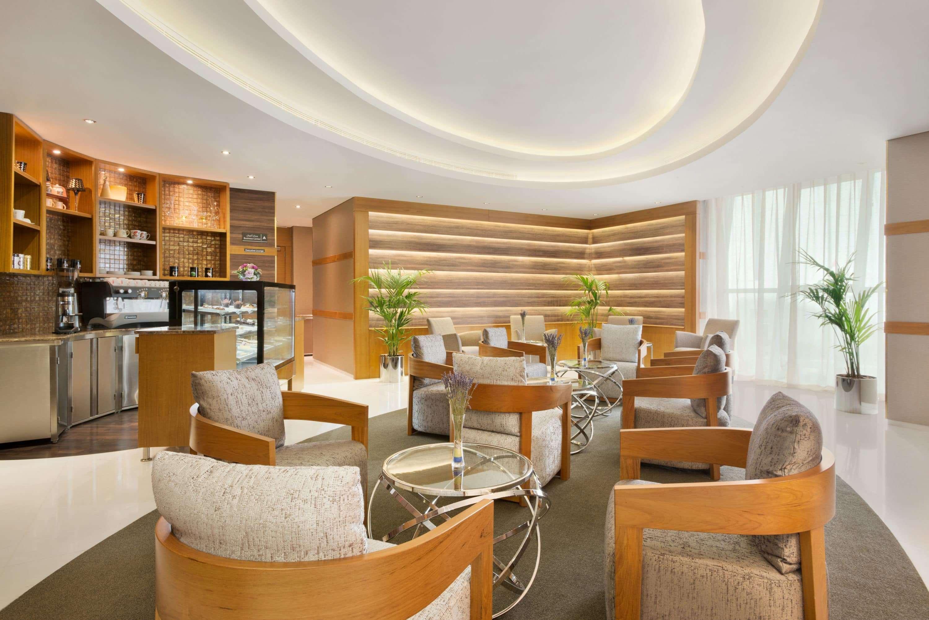 Tryp By Wyndham Abu Dhabi City Center Bagian luar foto