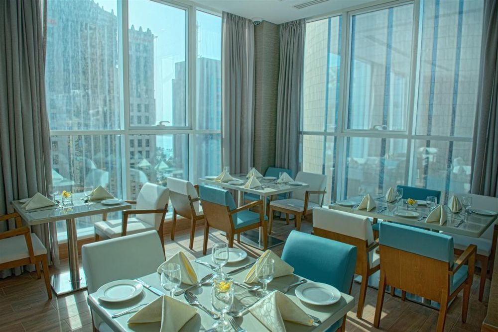 Tryp By Wyndham Abu Dhabi City Center Bagian luar foto