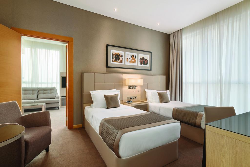 Tryp By Wyndham Abu Dhabi City Center Ruang foto