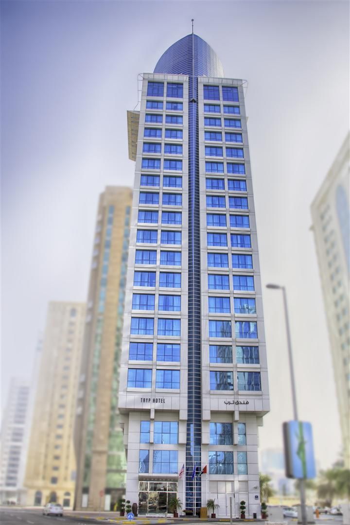 Tryp By Wyndham Abu Dhabi City Center Bagian luar foto