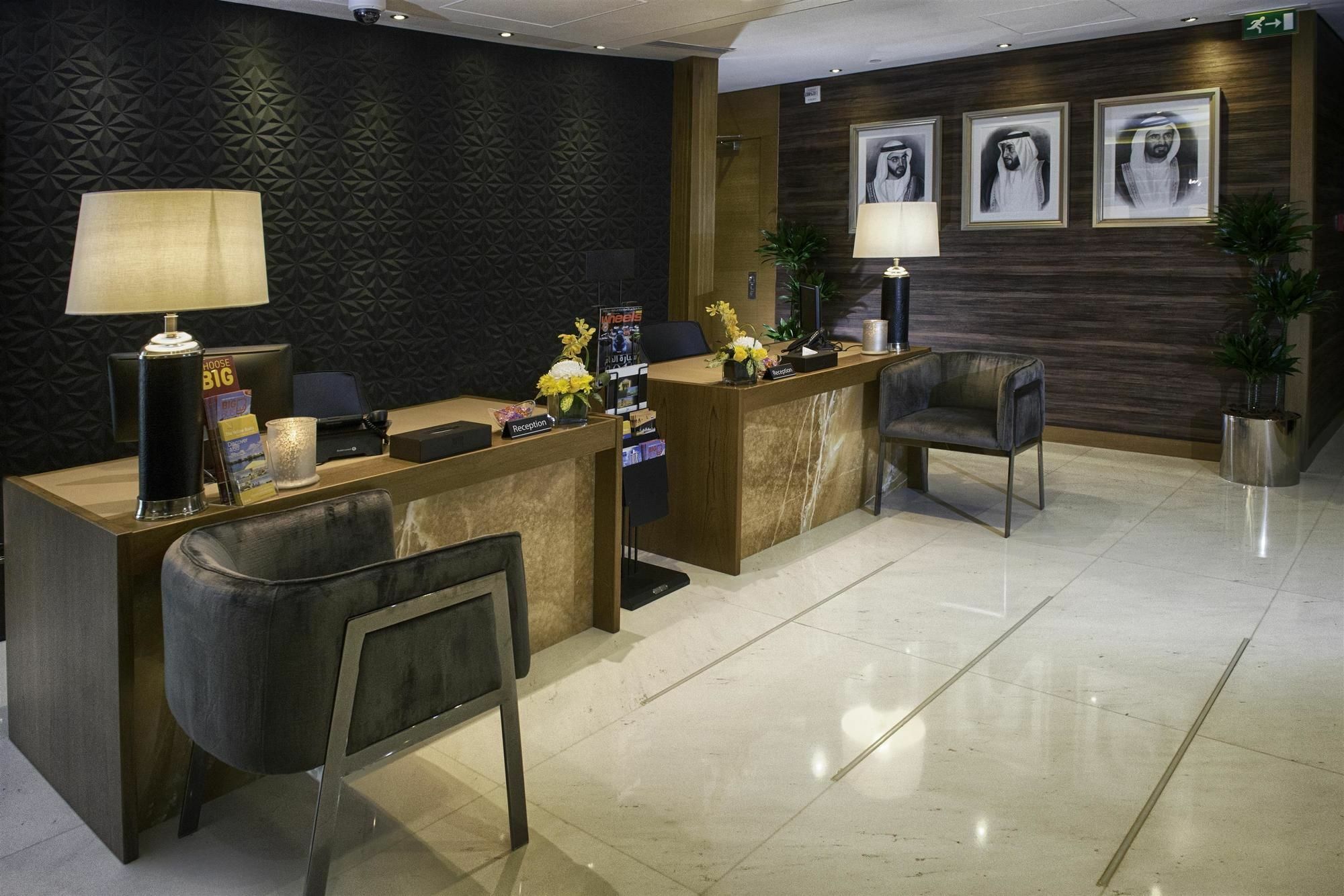 Tryp By Wyndham Abu Dhabi City Center Bagian luar foto
